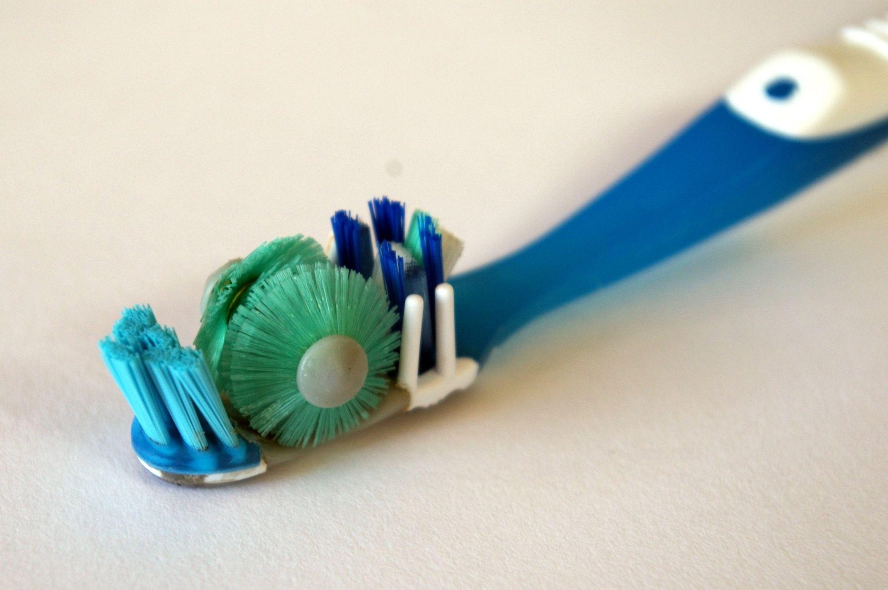 Rolling Toothbrush
